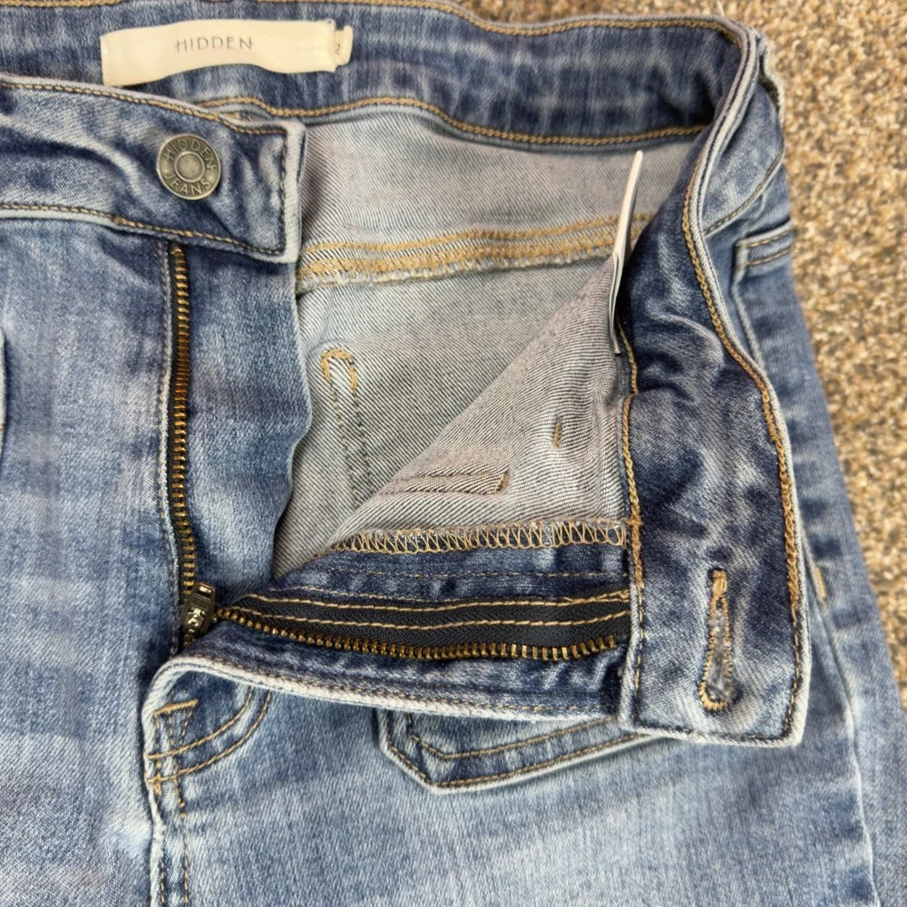 Hidden Jeans HD3785-M Womens 28 Cropped Flare Raw Hem Patch Pocket Blue Denim